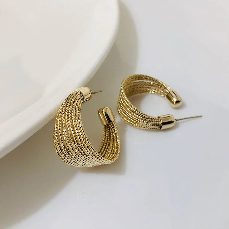 Tamxo™ Statement Multi-Layer Metallic Earrings and Rings Set